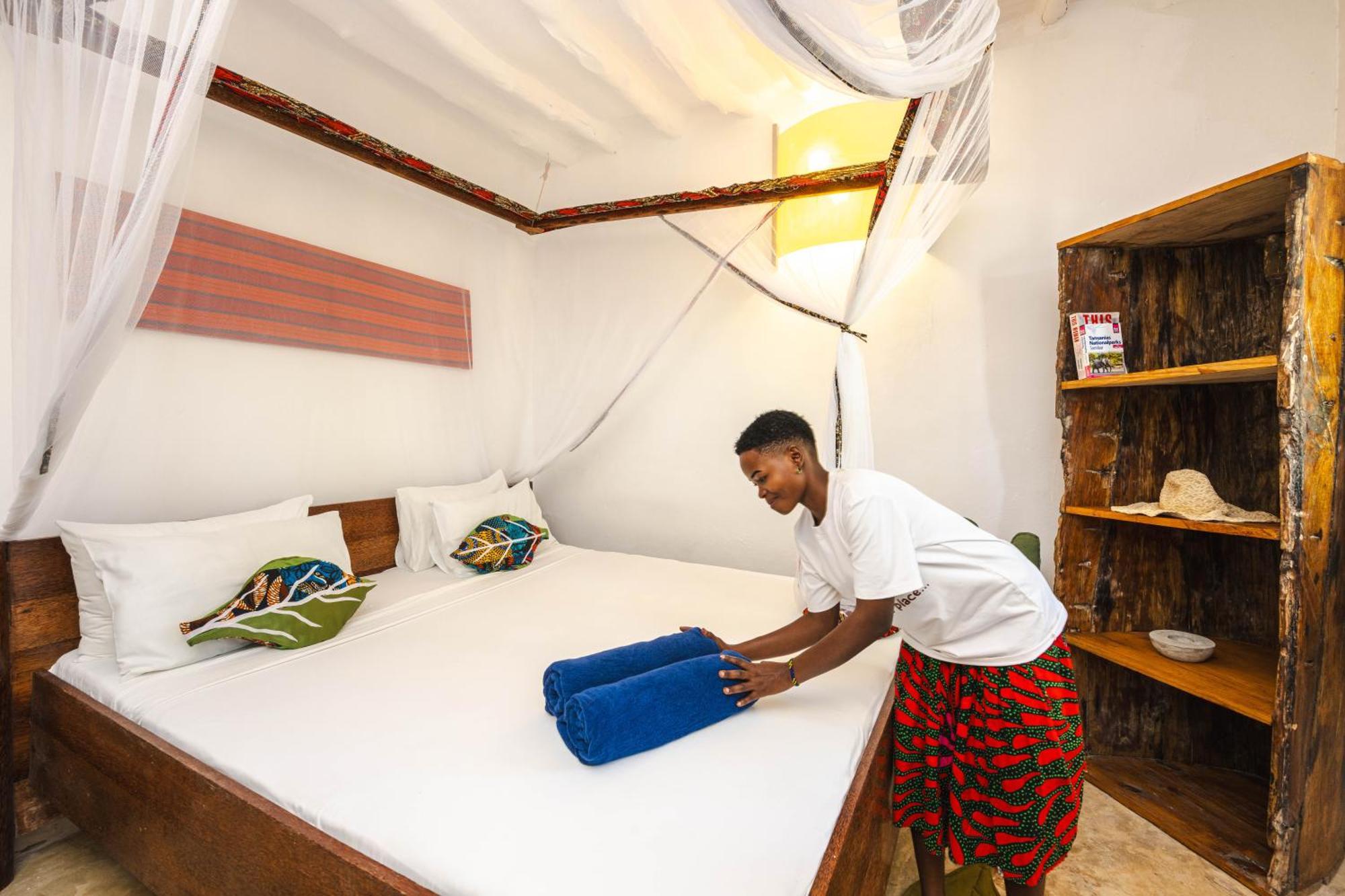 Shanuo Beach Bungalows Michamvi Rom bilde